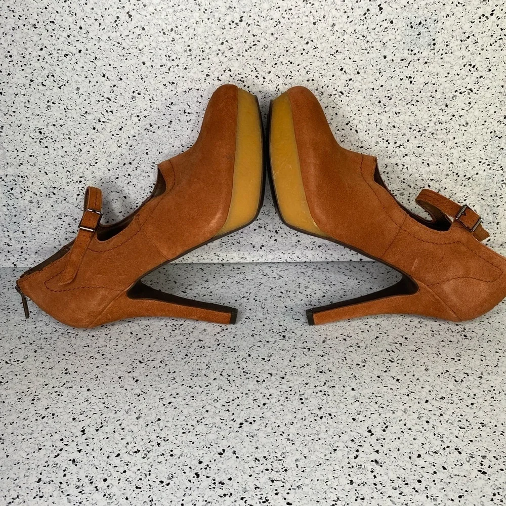 Bacio 61 pre owned