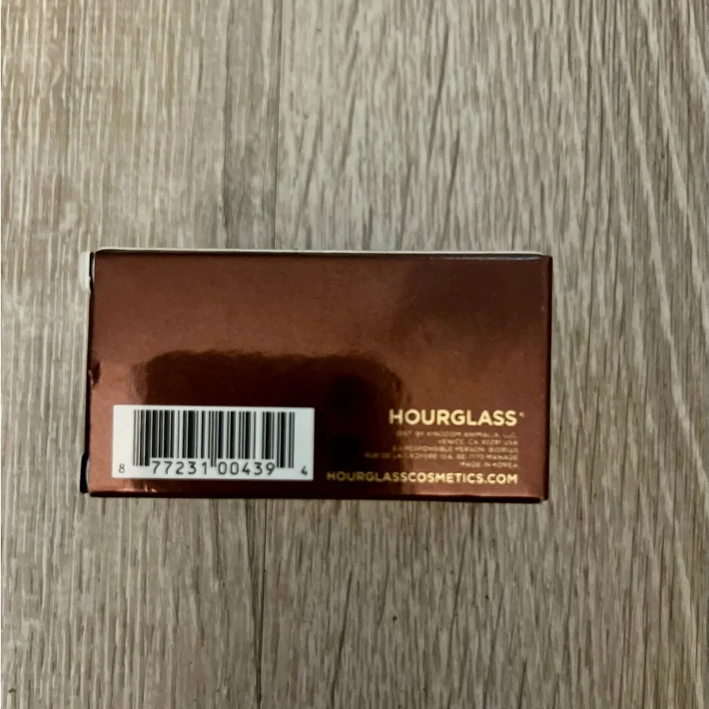Hourglass innovative highlighting