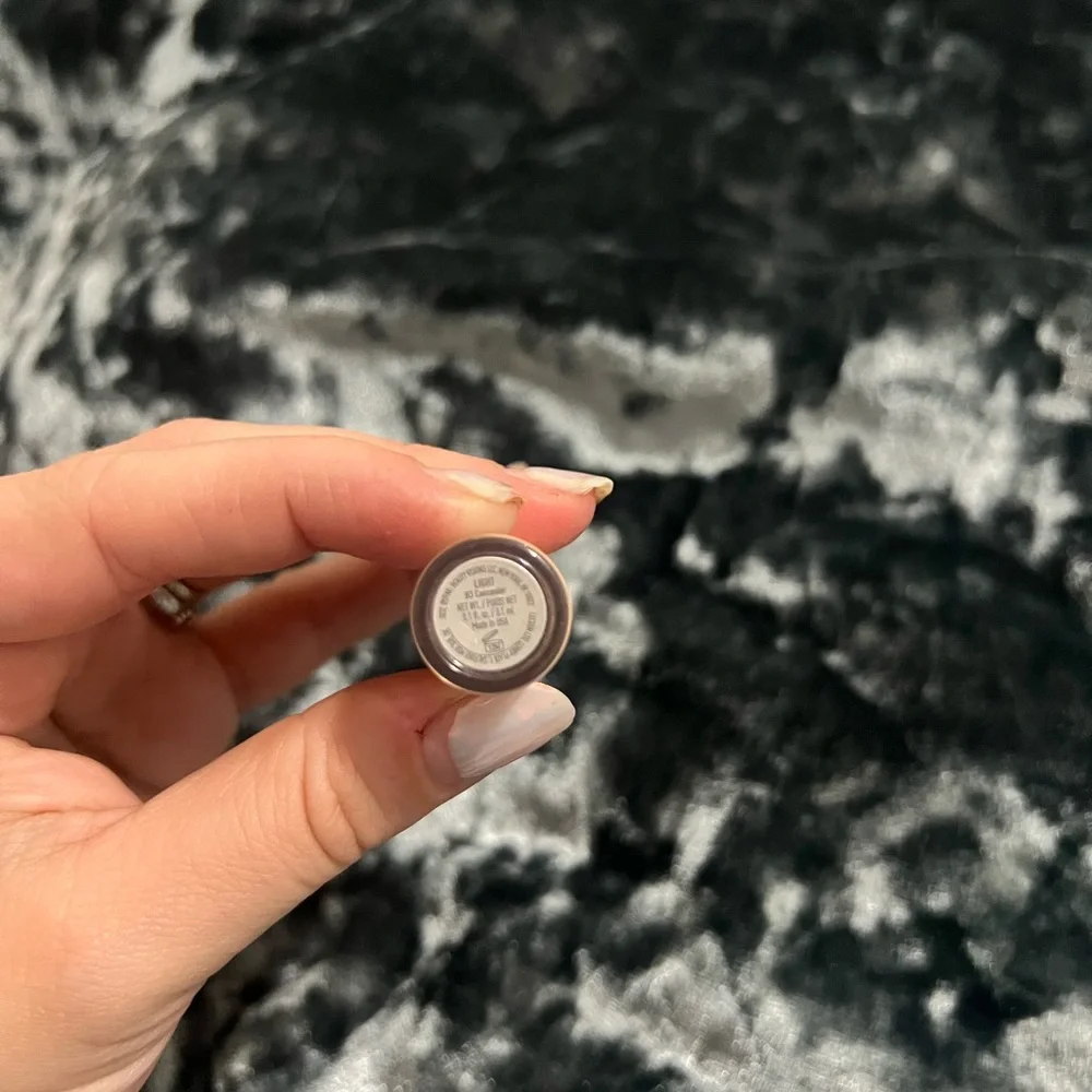 Mally Light H3 Concealer