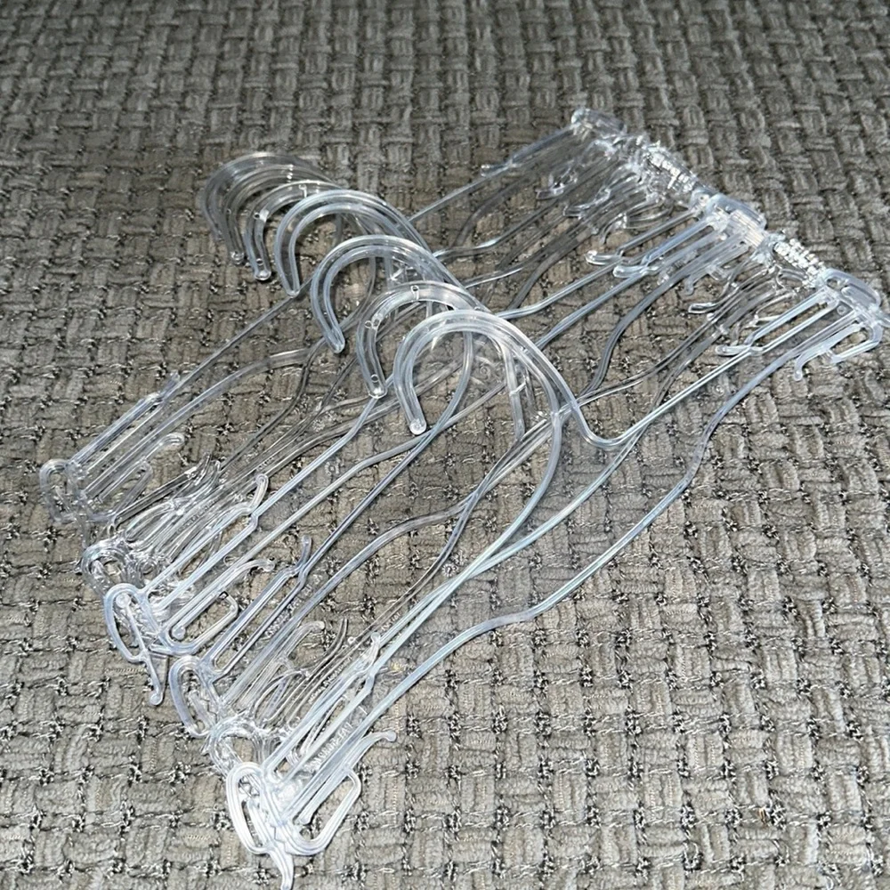 Little clear hangers set of 6