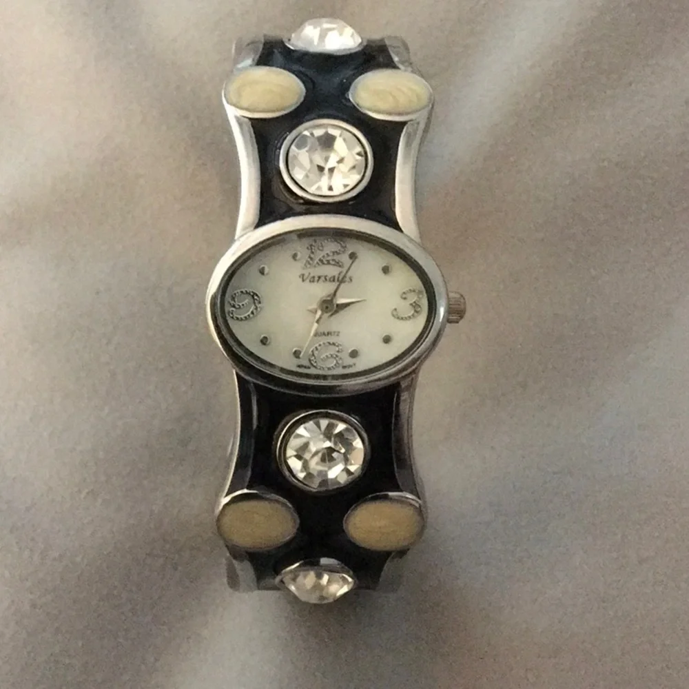 Varsales Ladies Watch, New