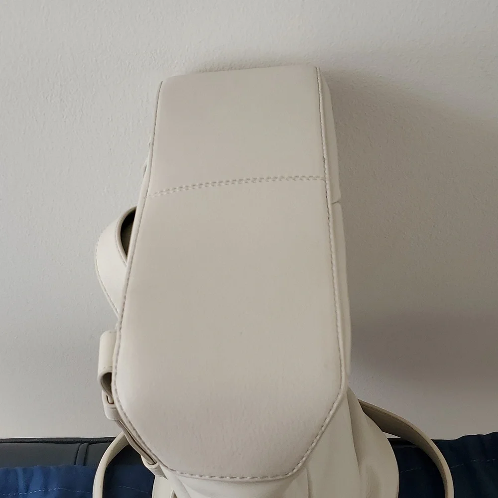 Cole Haan unused comes