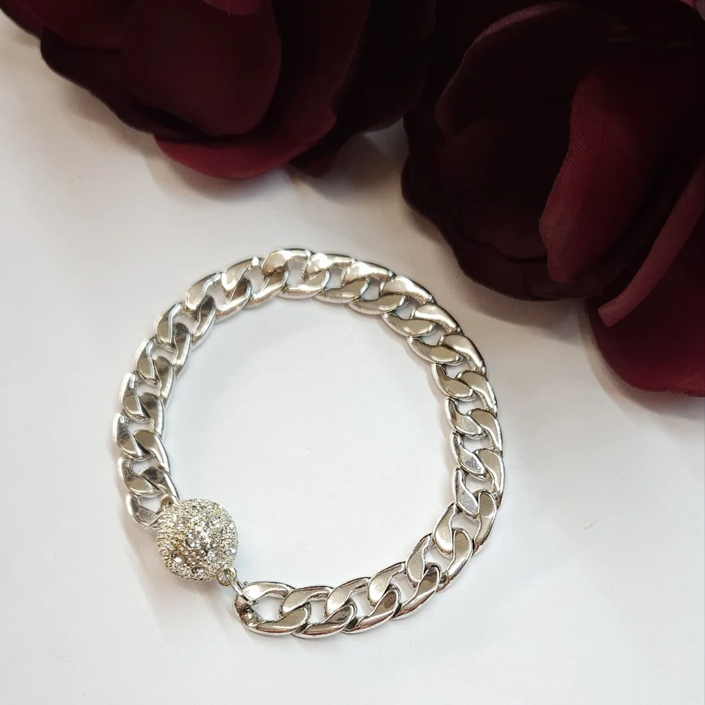 N/A chunky silver