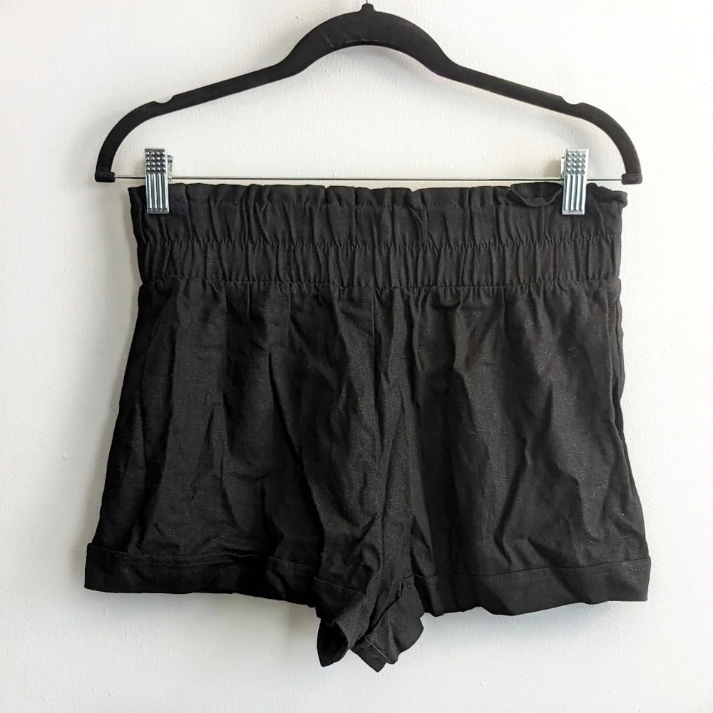 Forever 21 Smocked Linen-Blend Shorts