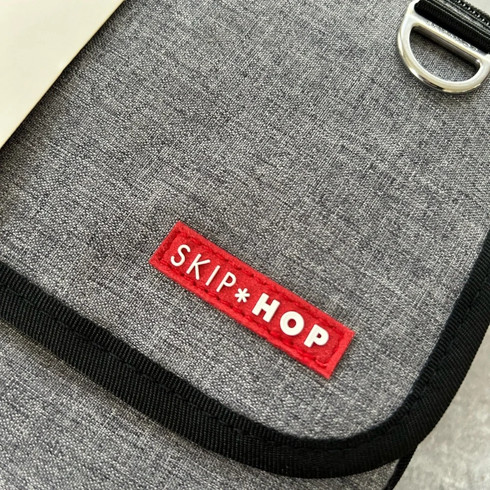 Skip Hop anywhere any
