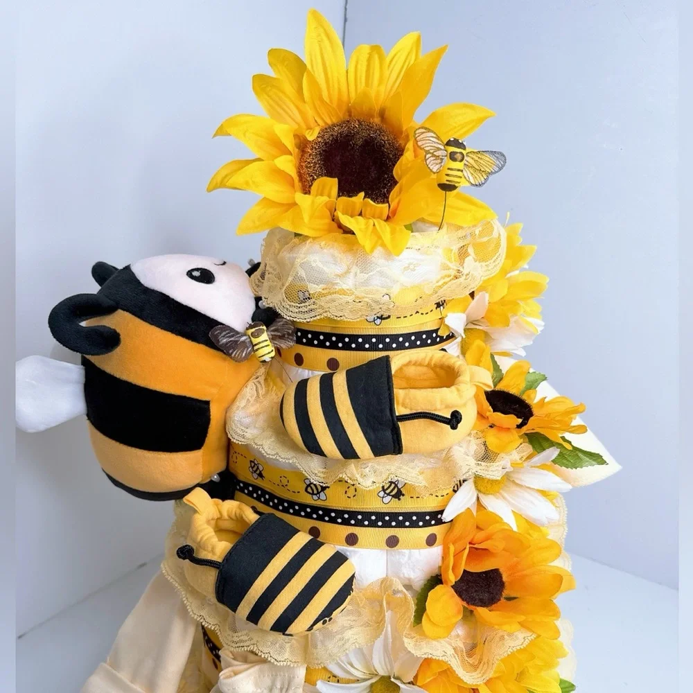 Bee Diaper Cake, Bumblebee Baby Shower