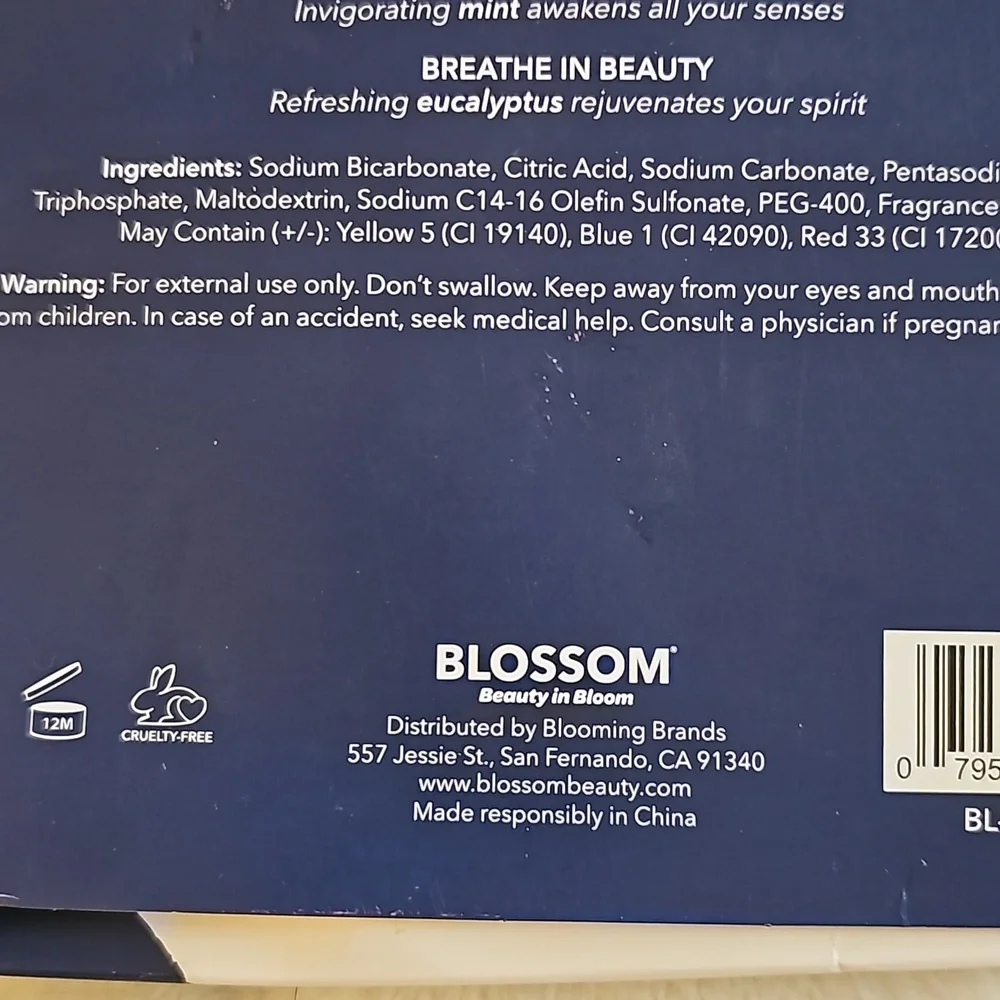 Blossom shower steamers