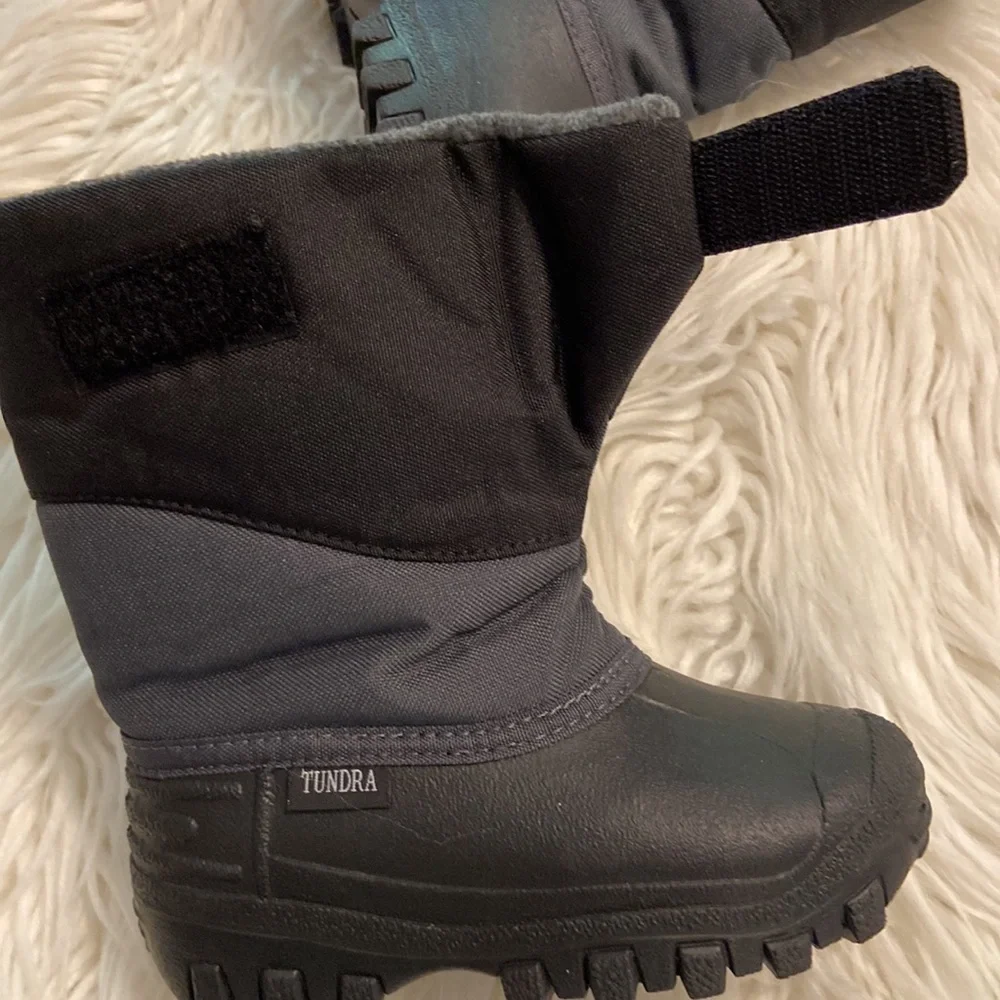 Tundra kid boots