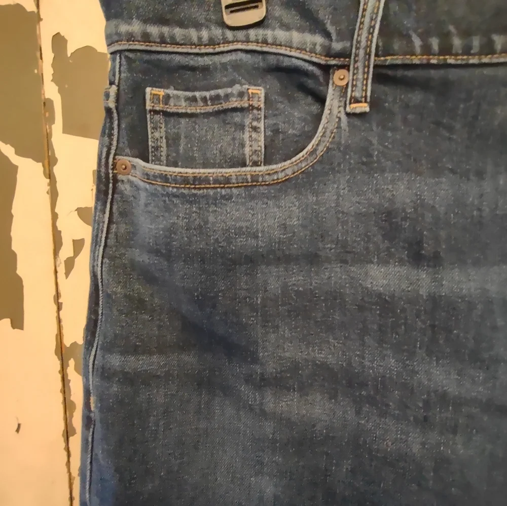 Banana Republic these premium