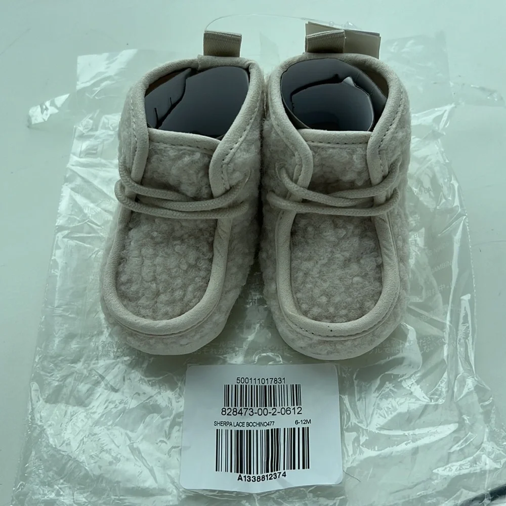 GAP boots new* been