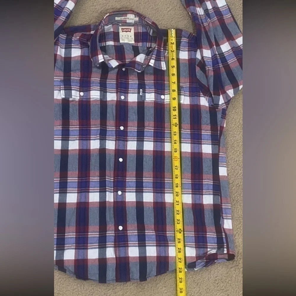 Levis pre owned