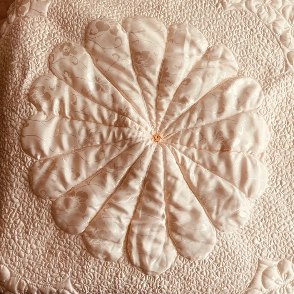 Vintage classic matelasse