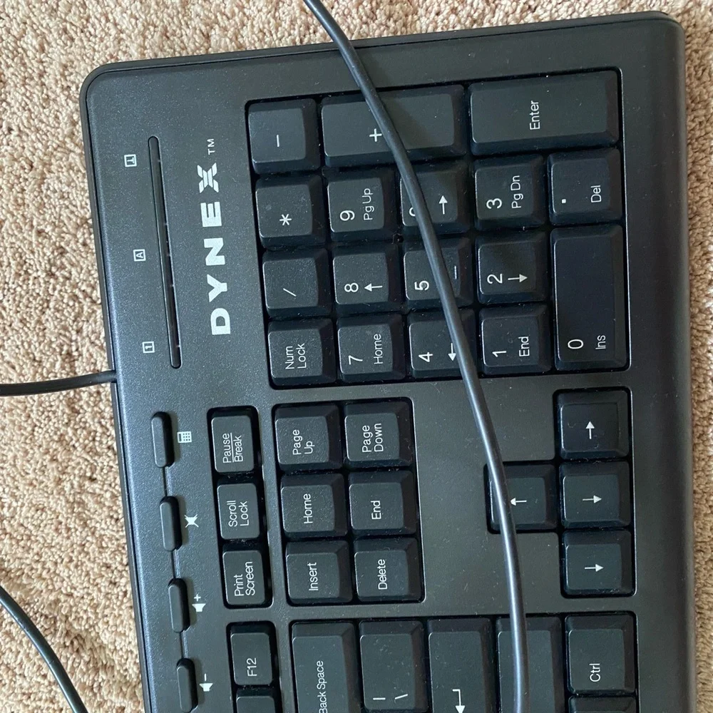 DYNEX keyboard ⌨️