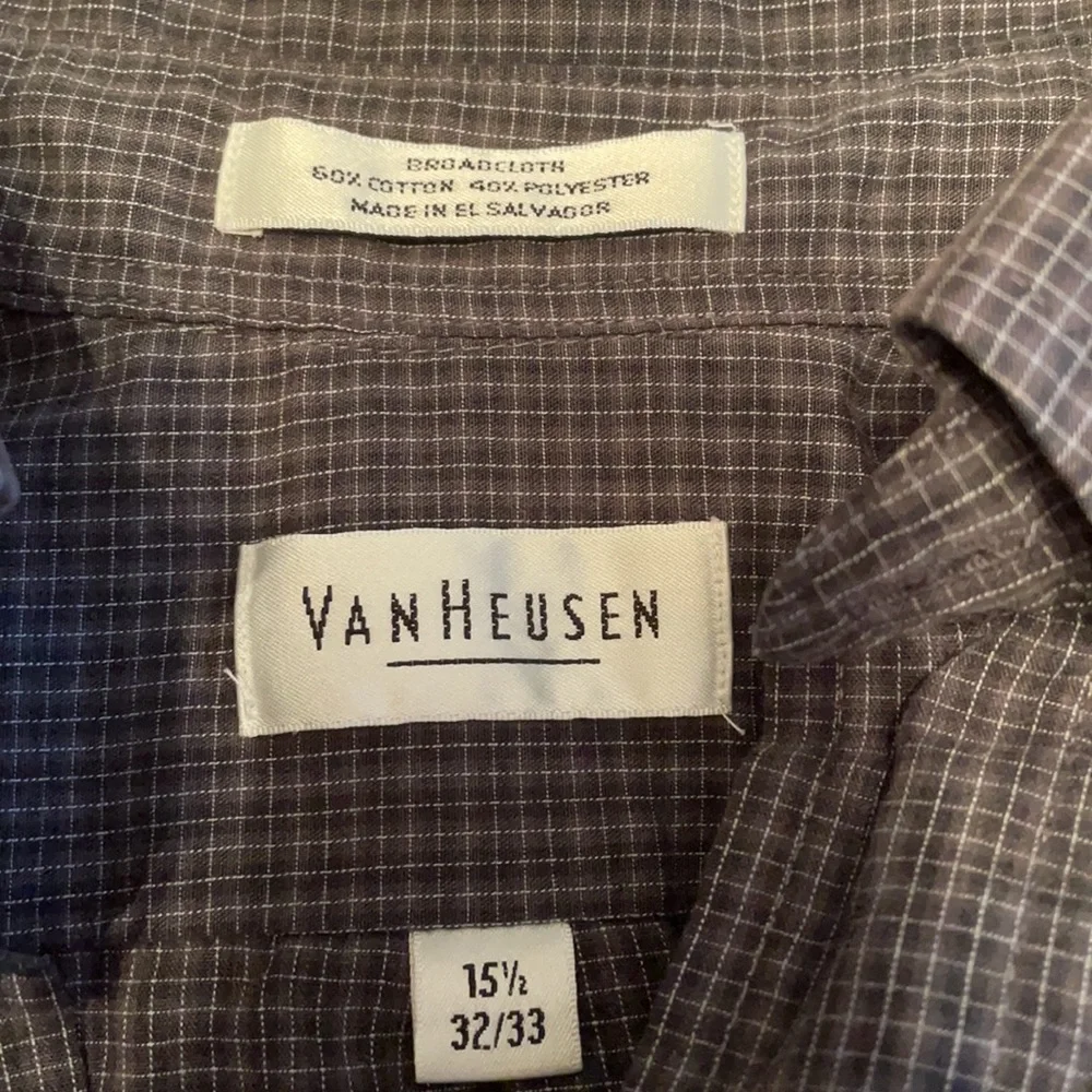 Van Heusen pit 24