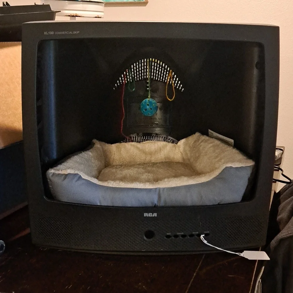 Upcycled Pet Bed