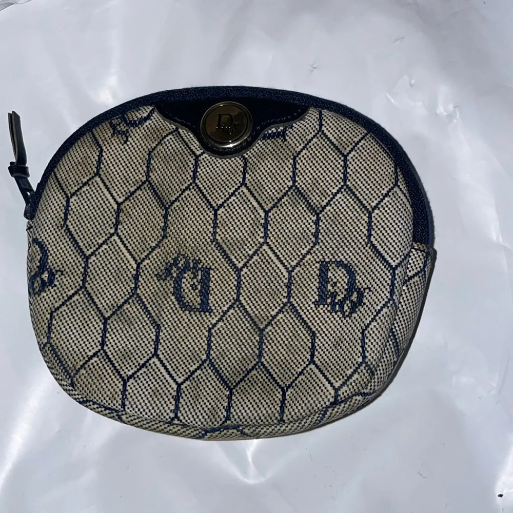 Dior pouch coin