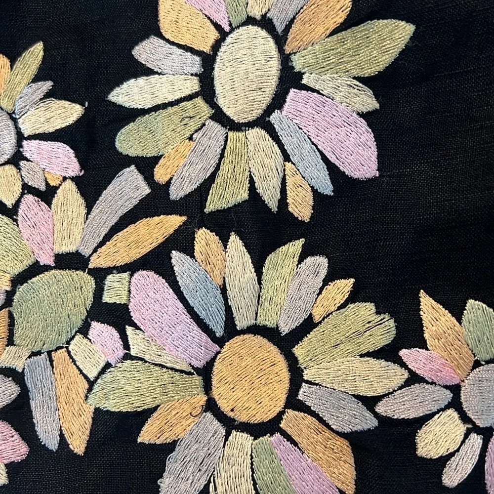 Jessica Howard beautiful embroidery