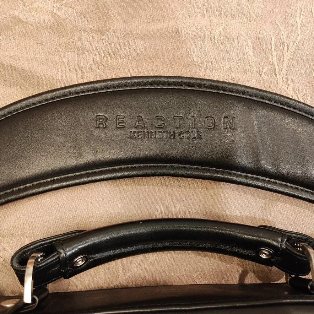 Kenneth Cole Reaction Briefcase 521885, Excellent Used Condition! (EUC)
