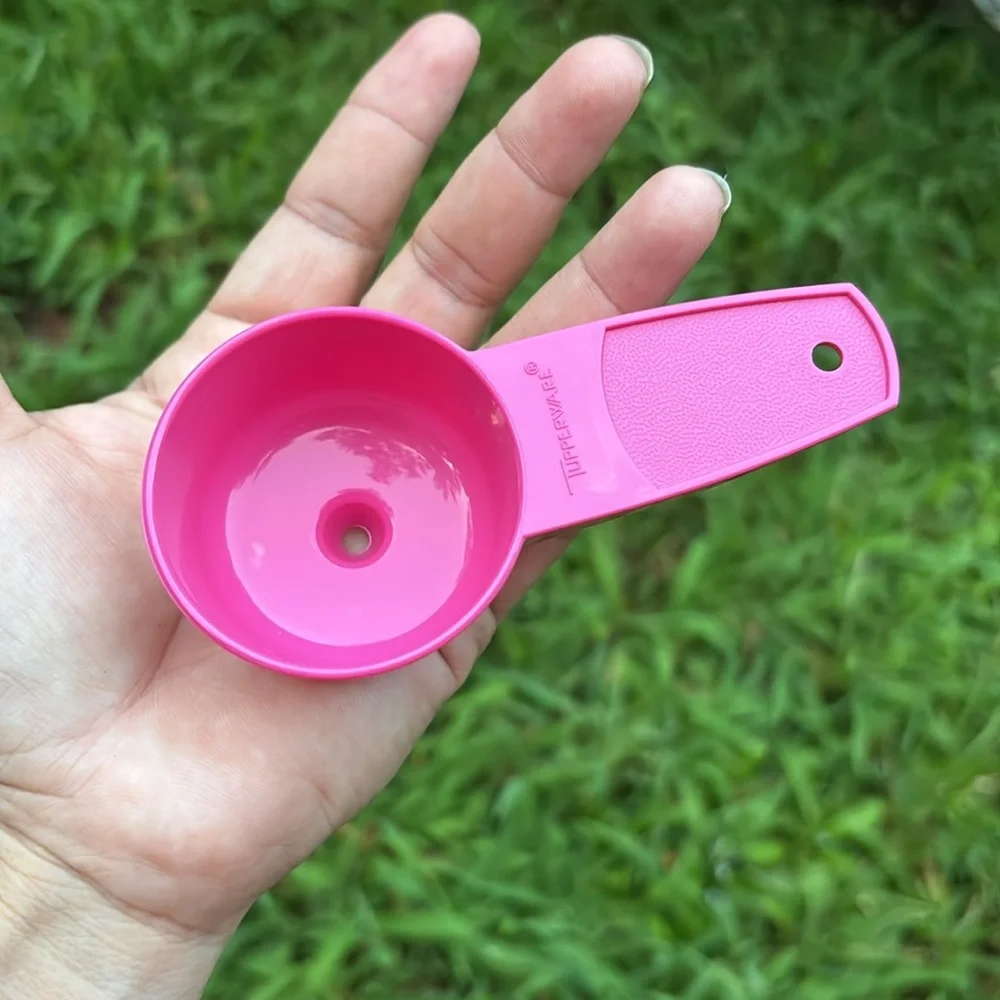 Tupperware pink beautiful