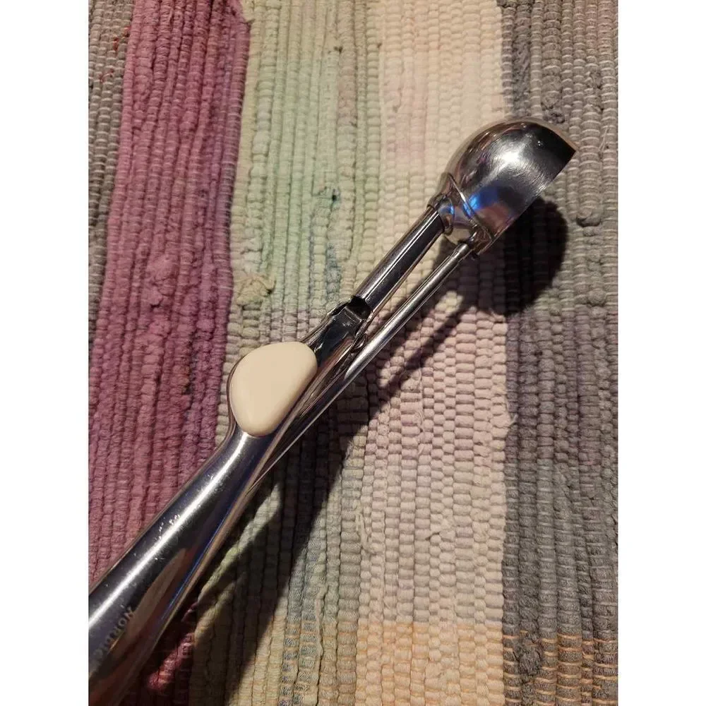 None nordic ware