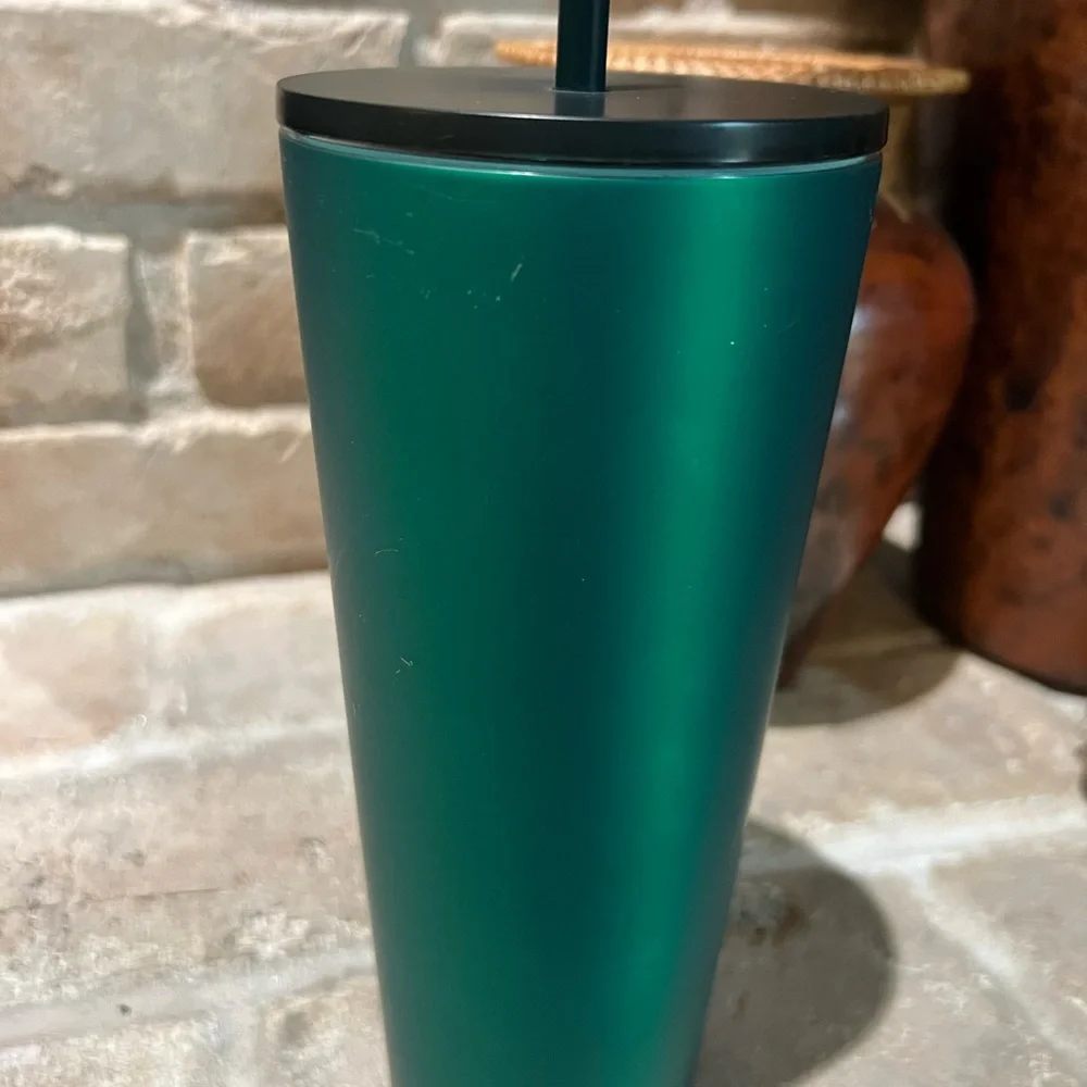 New~ Starbucks Green Soft Touch Stainless-Steel Cold Cup - 24 fl oz