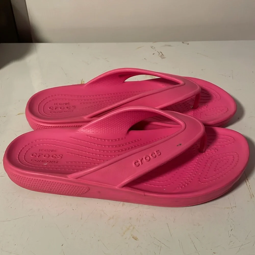 Crocs Classic II Flip Flops Sz 9