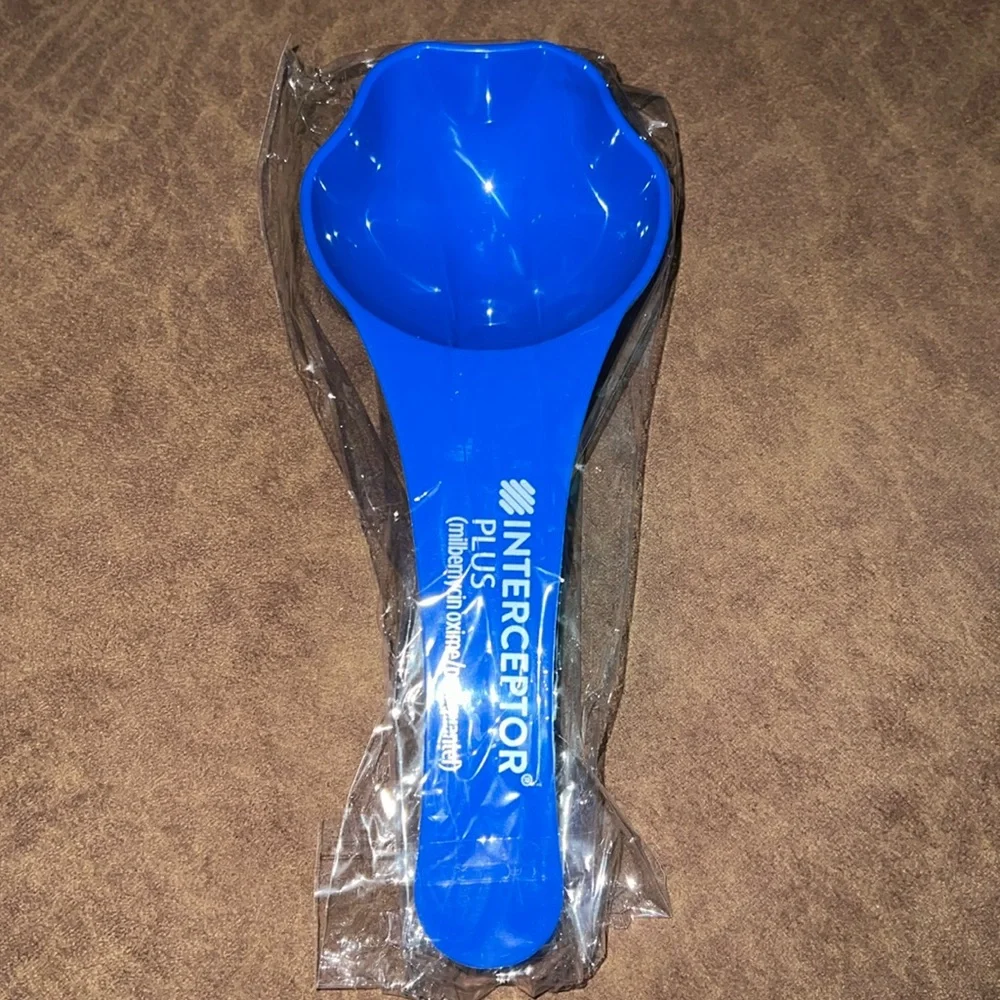 Blue Plastic Pet Food Scoop