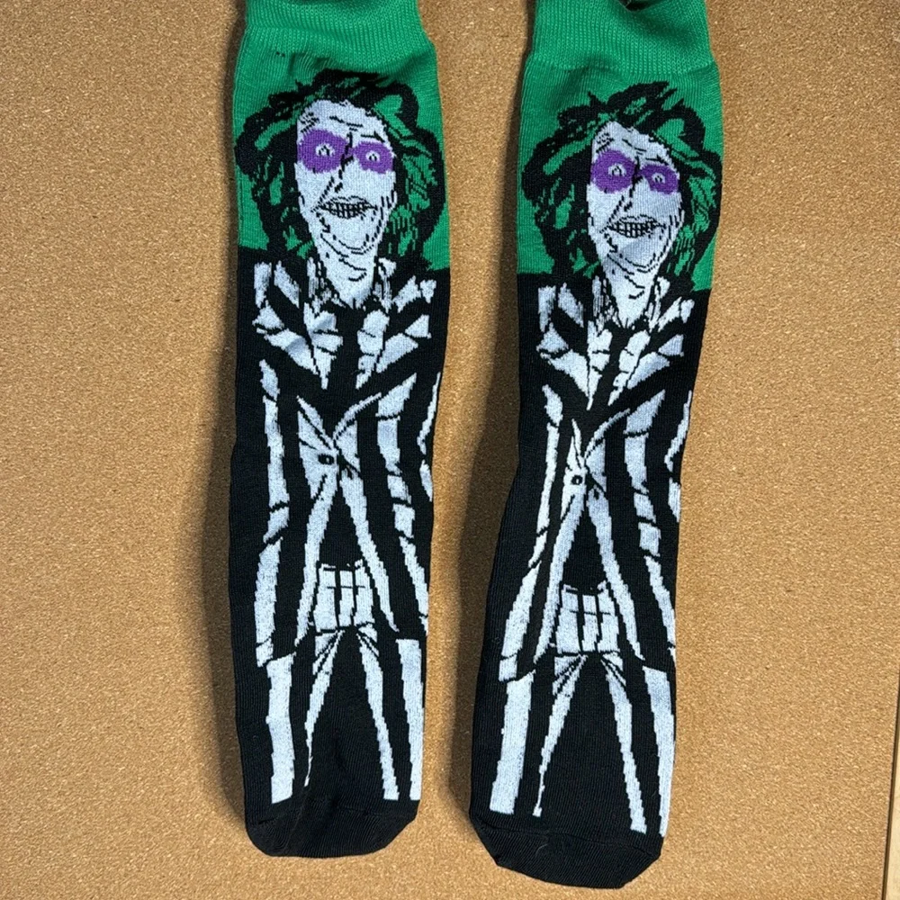 N/A beetlejuice socks