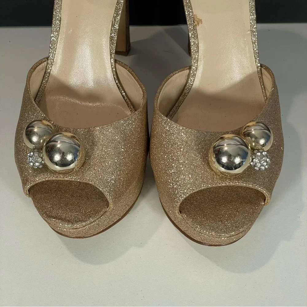 gold glitter