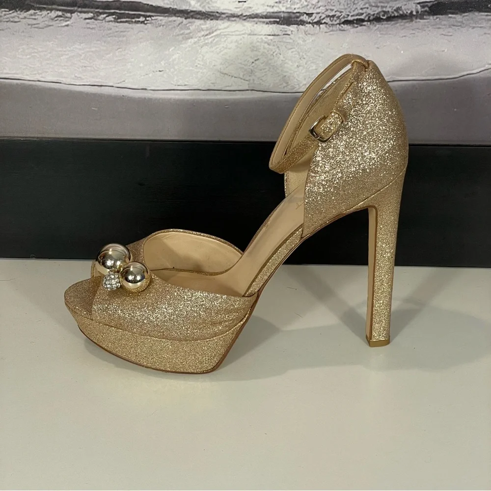 gold glitter