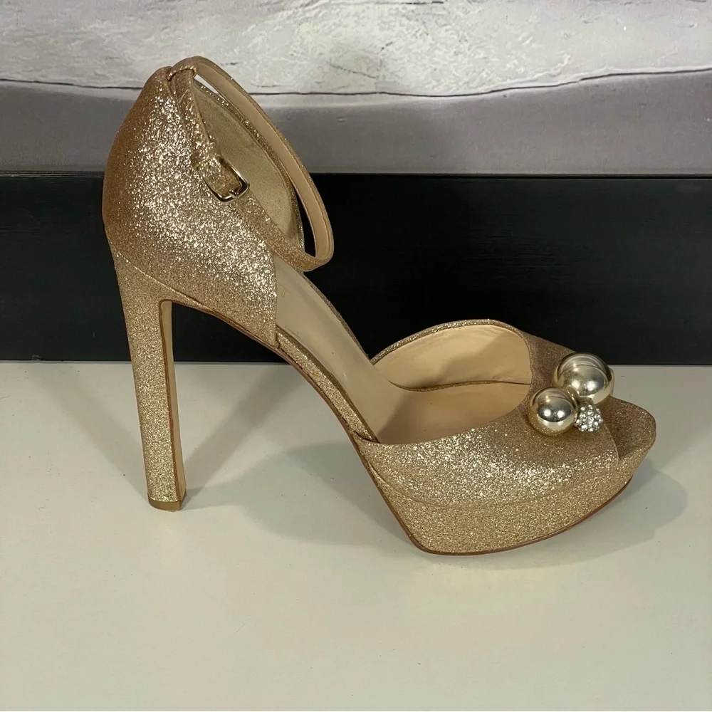 gold glitter