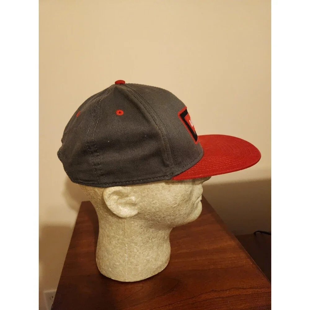 Levi's Men's Classic Adjustable Snapback Trucker Baseball Hat Cap Red Grey Patch
