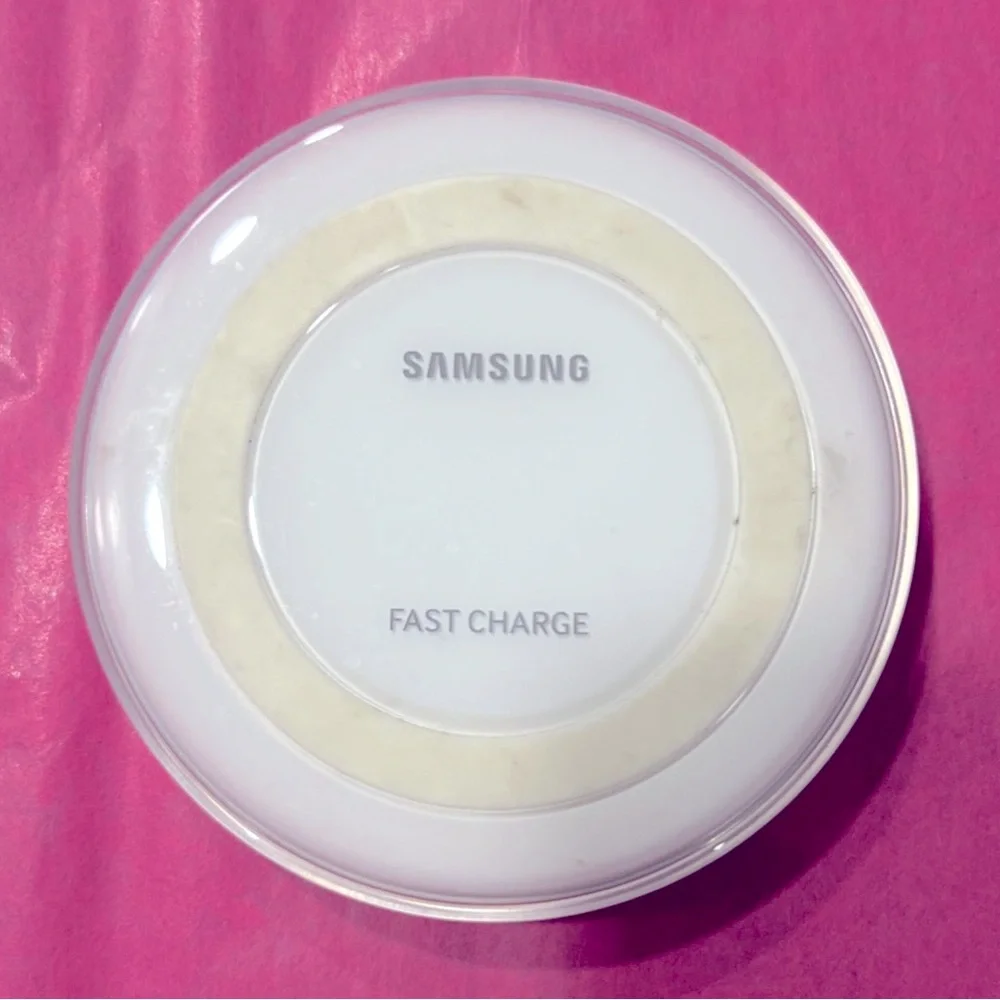 Samsung fast charger white