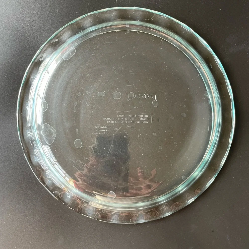 Fluted Edge, Round, Clear Pie Pan, 9.5 inches, by Pyrex