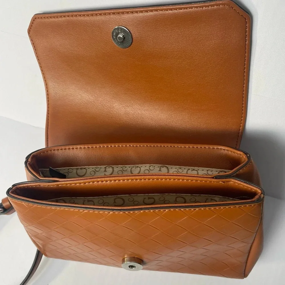 strap measures