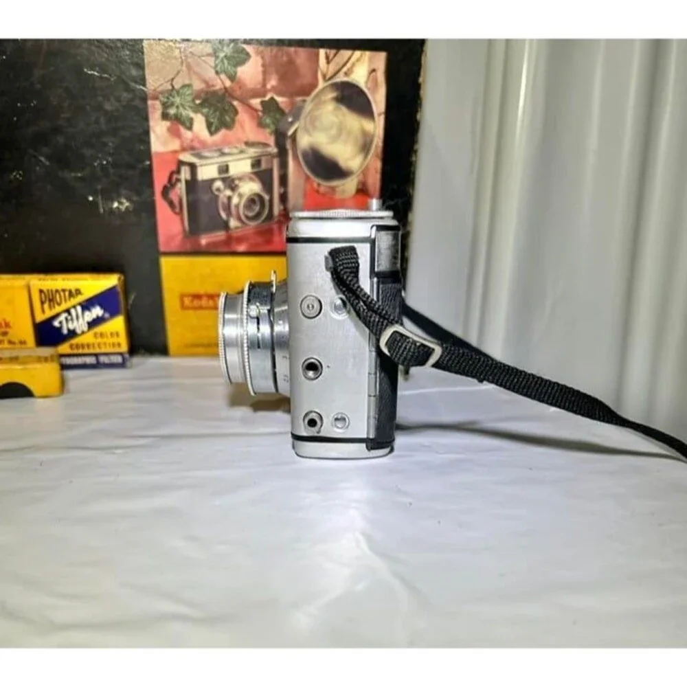 Kodak mint cond