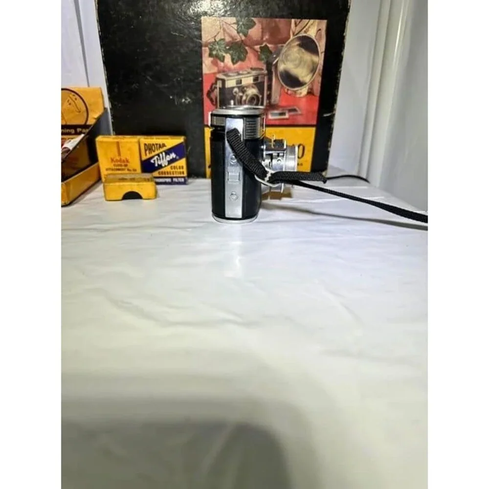 Kodak mint cond