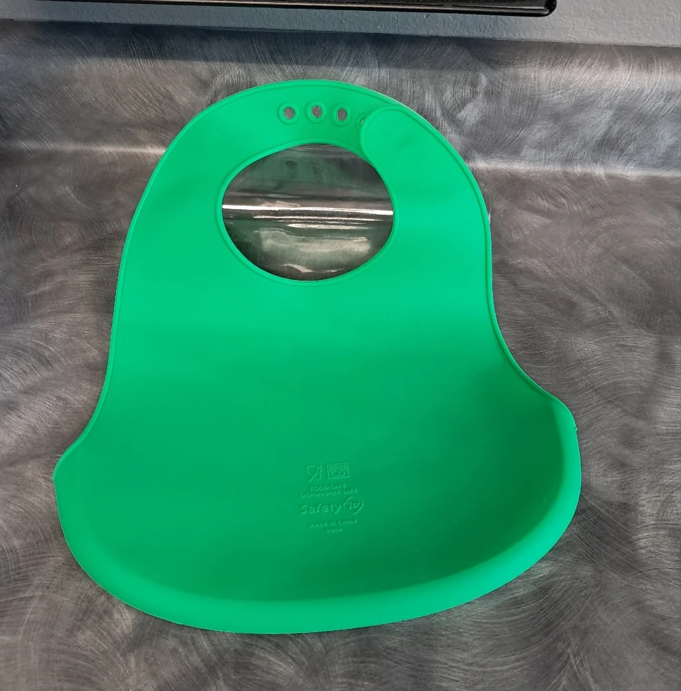 Lila & Jack New York silicone bibs