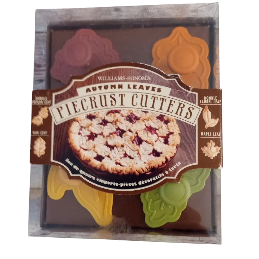 Williams Sonoma cutters cutout maple