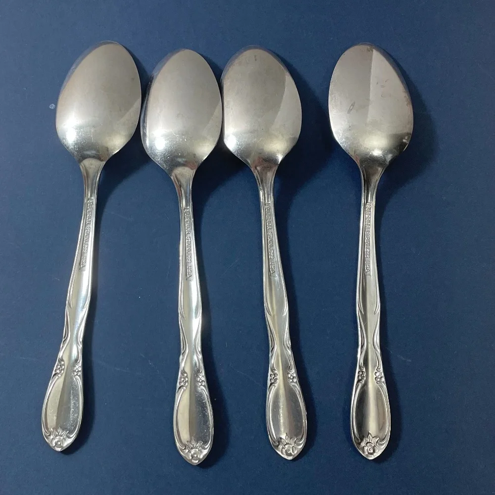 International Silver vintage international