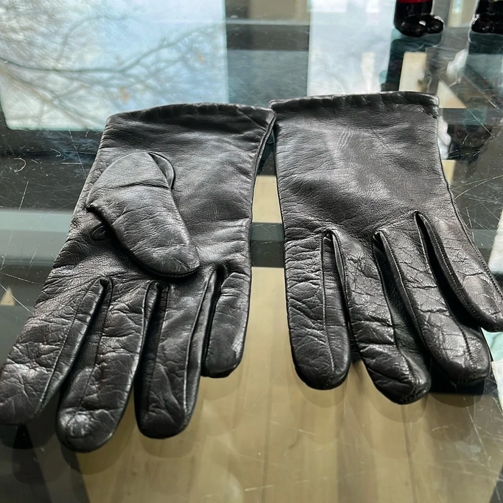 Women’s Leather Gloves