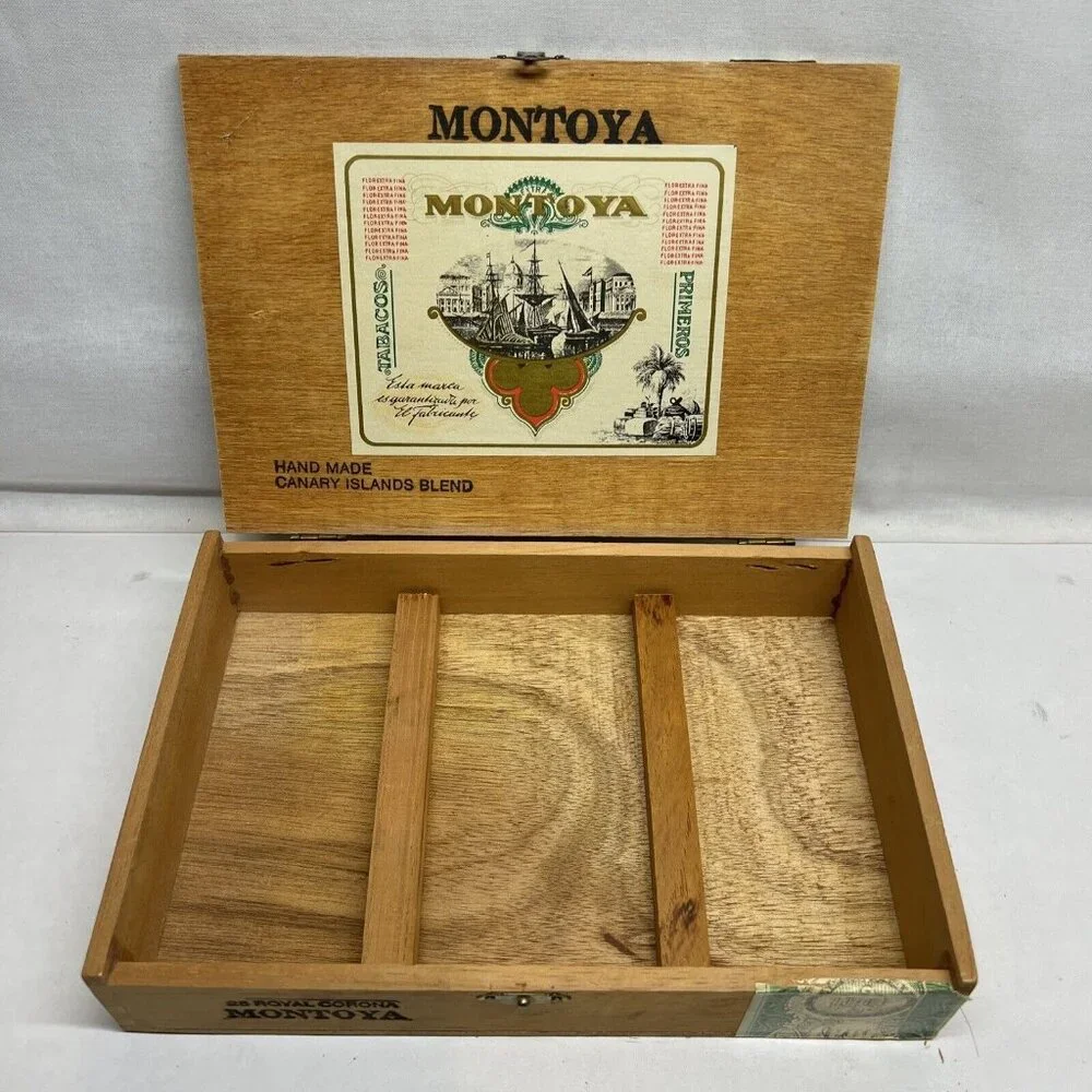 MONTOYA ROYAL CORONA WOODEN CIGAR BOX HAND MADE CANARY ISLAND BLEND