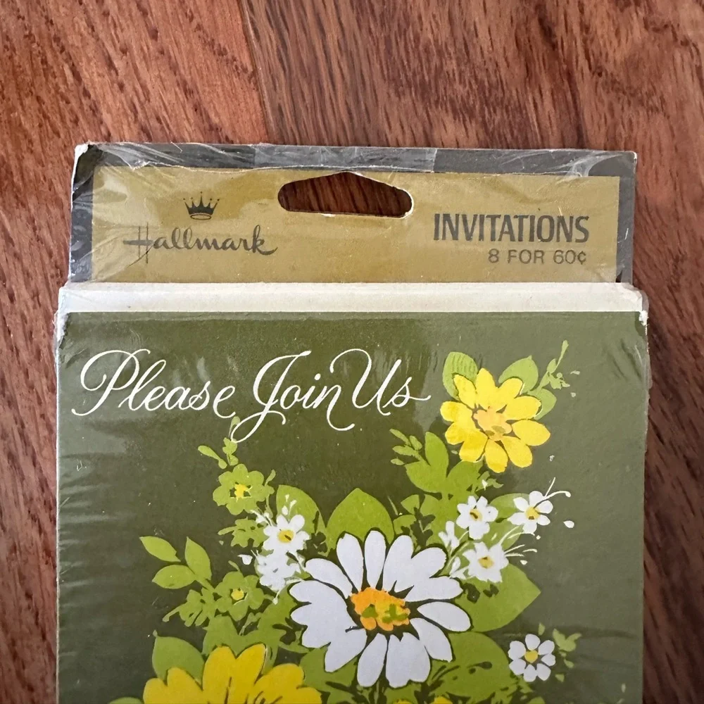 Hallmark new vtg