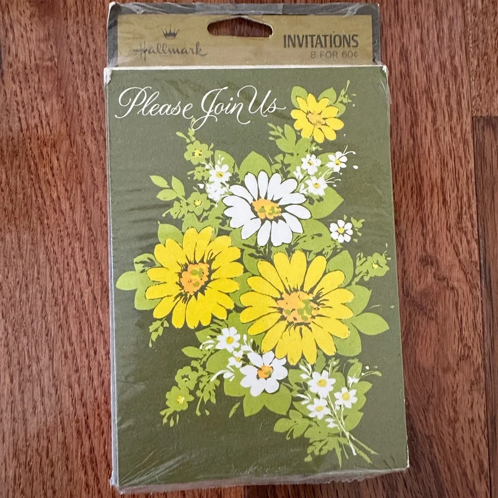 Hallmark new vtg