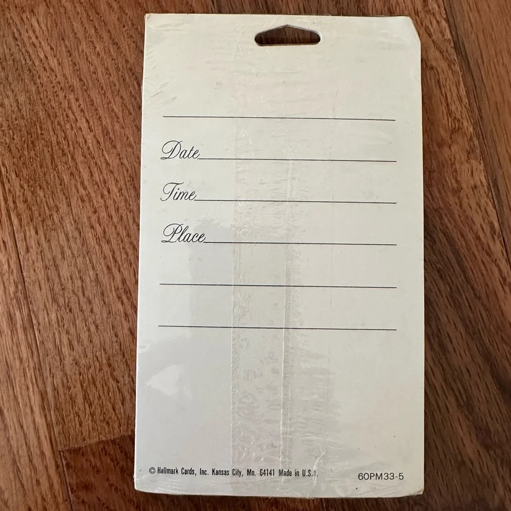 Hallmark new vtg