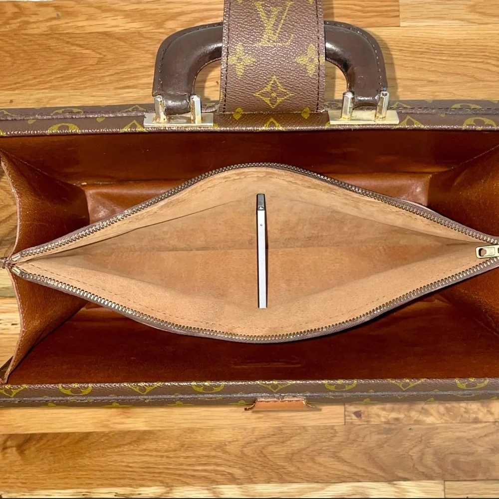 Louis Vuitton vintage perfect pattern