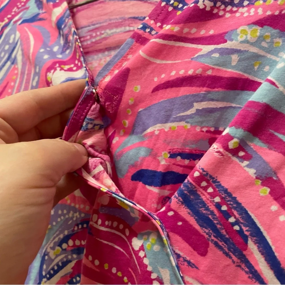Lilly Pulitzer excellent like