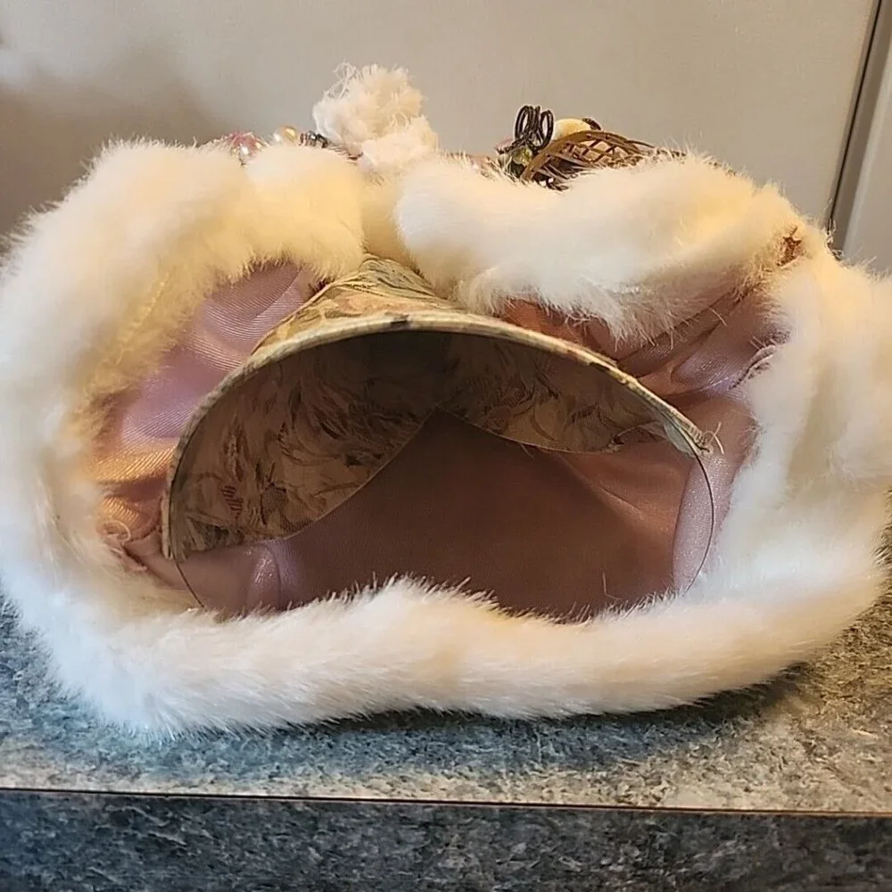 Unbranded pink velvet