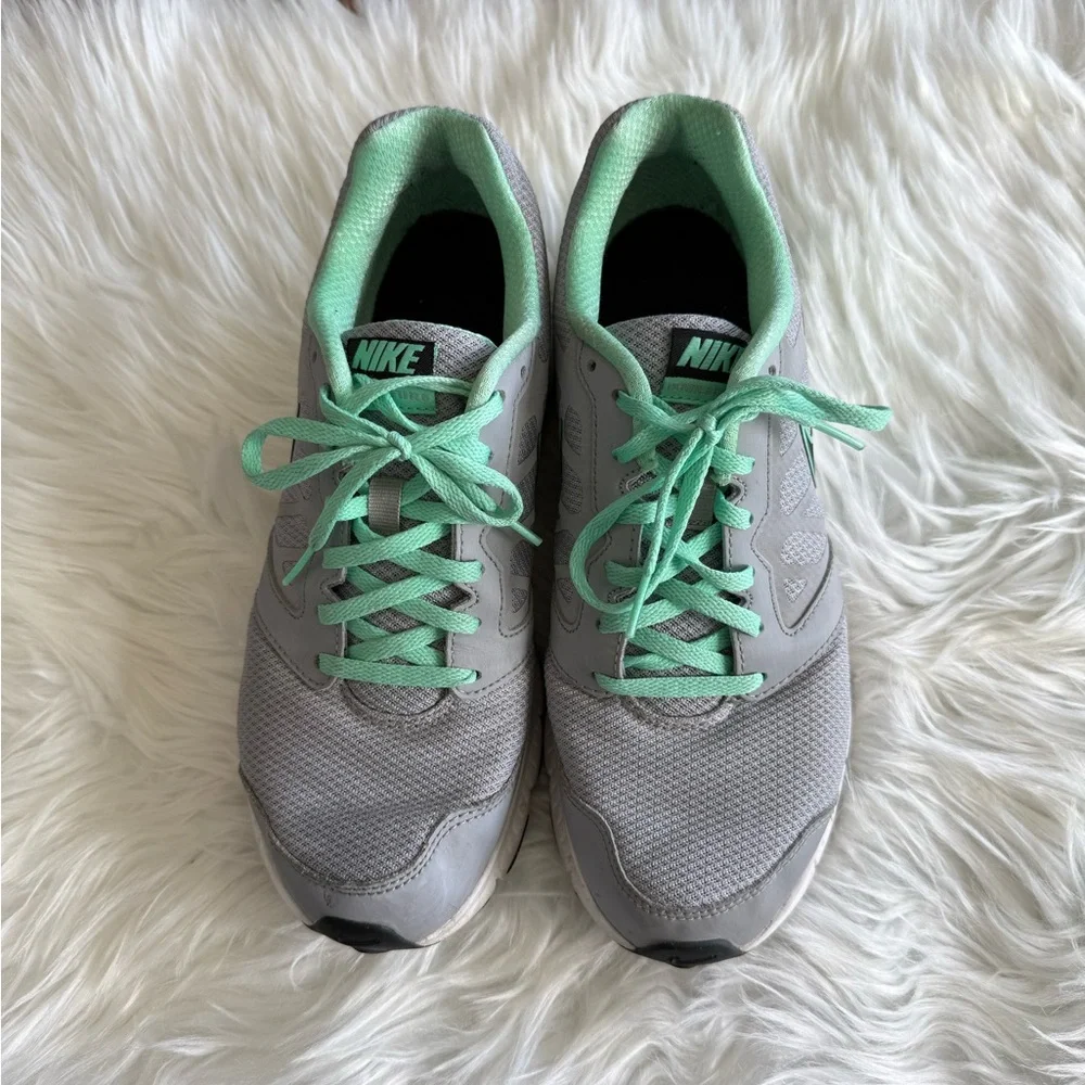 Nike women’s size