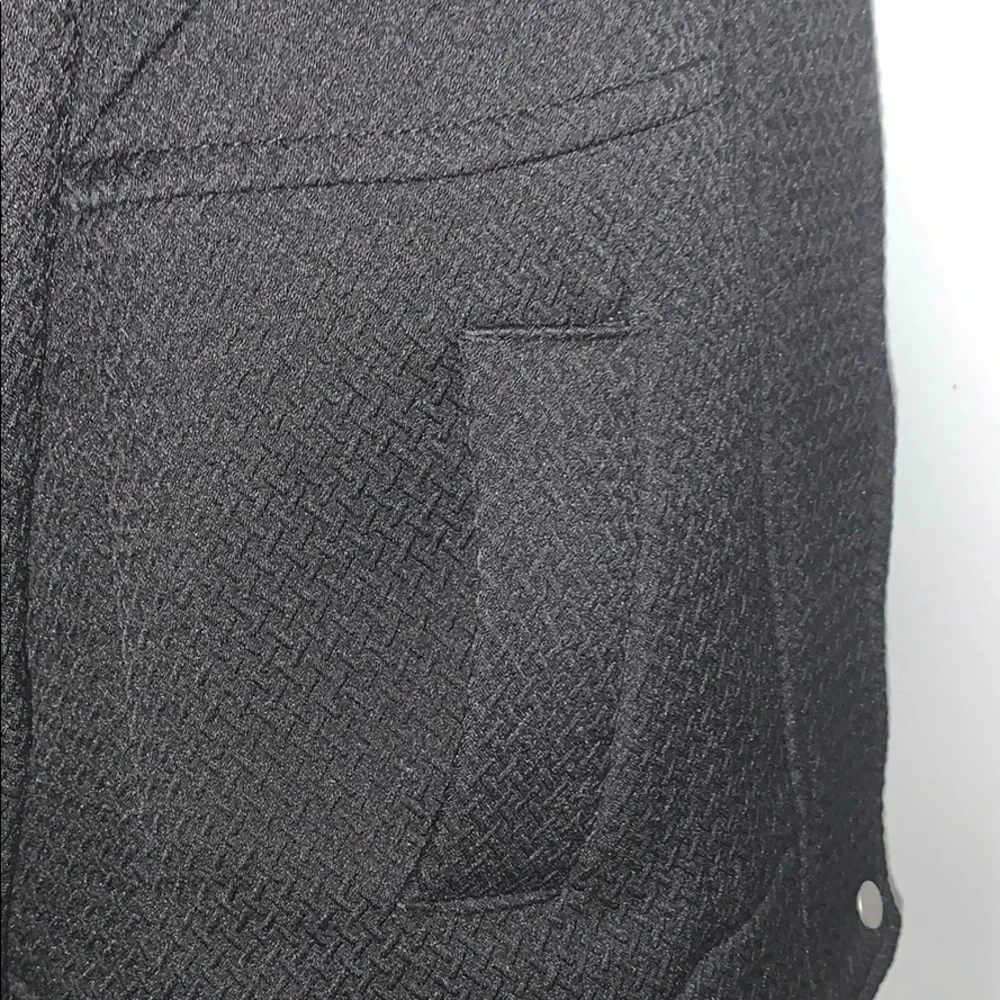Divided H&M size pea